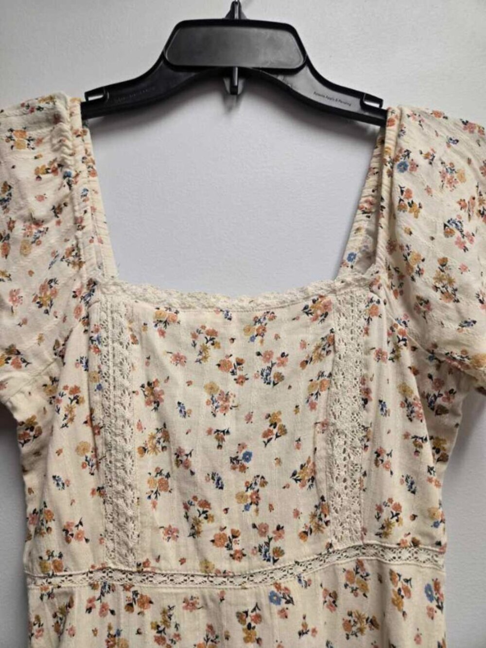 American Eagle Floral Mini Dress XS Ivory Multi V-Neck Balloon Sleeve Boho - Picture 2 of 9